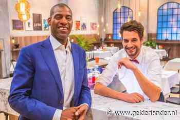 First Dates gaat door: op afstand en met groter tafeltje