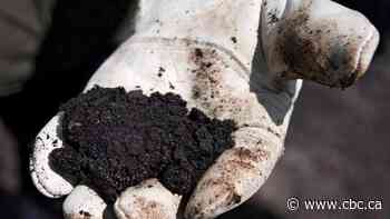 OPINION | Alberta 'war room' selling positive oilpatch pitches, but investors aren't buying