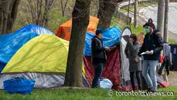 Standoff between homeless, city officials at downtown Toronto encampments