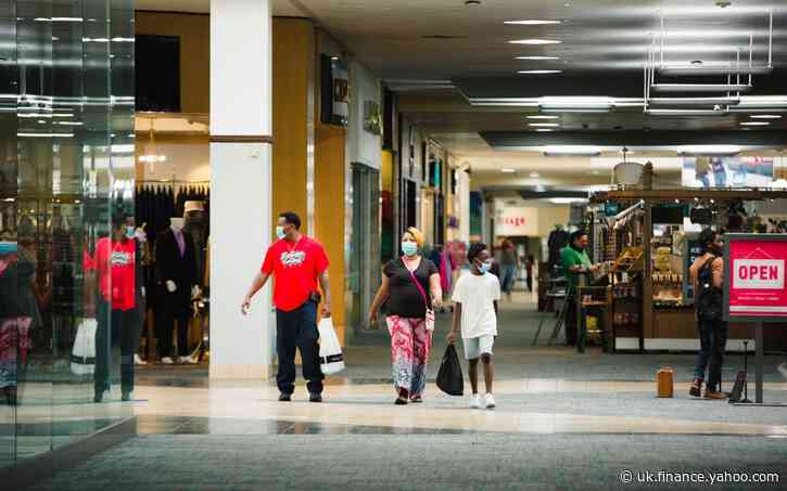 US retail sales plunge in April