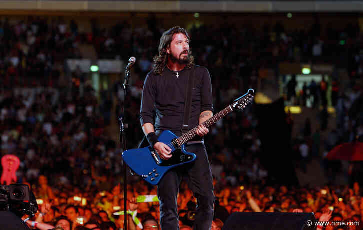 Watch Foo Fighters’ huge, Led Zeppelin-featuring 2008 Wembley Stadium gig in full