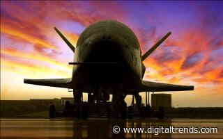 Digital Trends Live: NASCAR returns, Facebook Messenger Rooms, and more