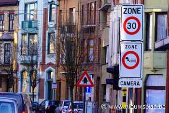 Opgelet: vanaf maandag opnieuw LEZ-boetes en parkeercontroles in Gent
