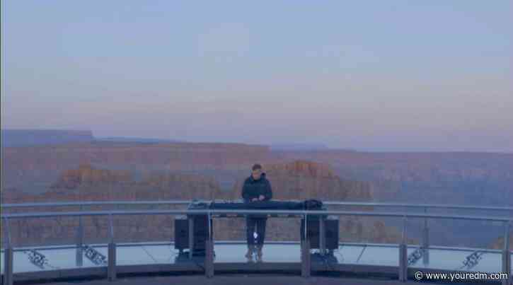 Kaskade Becomes First-Ever DJ To Throw Down At The Grand Canyon [FULL SET] - Your EDM