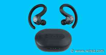 10 Best Wireless Earbuds for Working Out (2020): Beats, Jaybird, and More