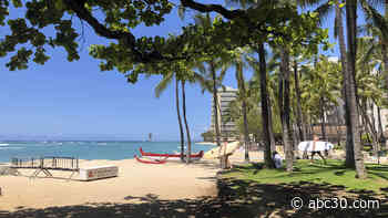 New York tourist arrested after posting Hawaii beach photos on Instagram