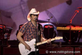 Watch Brad Paisley’s Full-Band, Crowd-Less Livestream Concert