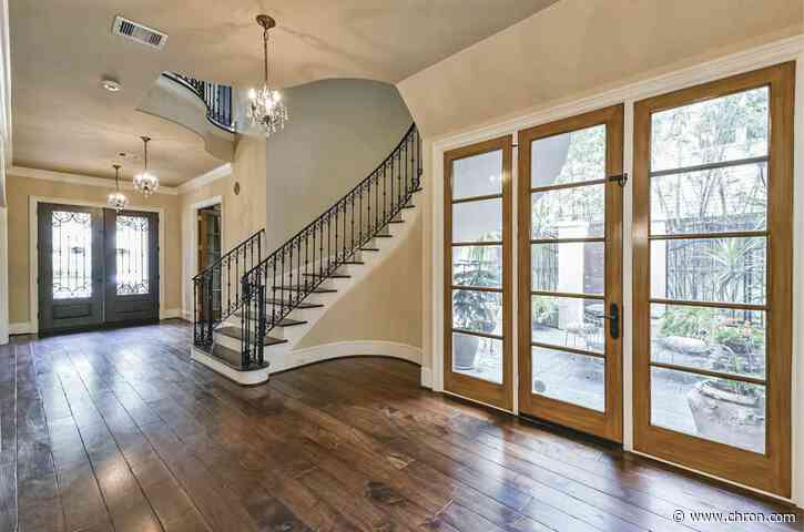 West U-area home offers ideal location, appointments