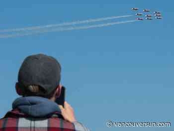 Canadian Forces Snowbirds fly into B.C. on Saturday - Vancouver Sun