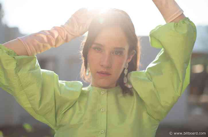 Ximena Sariñana Shares Quarantine-Inspired Playlist ‘Para Bailar Una Vez Mas’