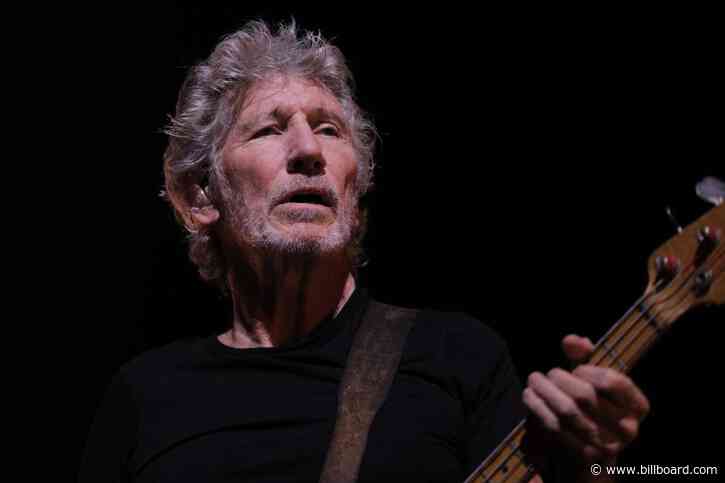 Roger Waters Performs Pink Floyd’s ‘Mother’ While Socially Distanced From Band