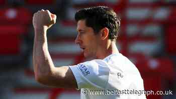 Robert Lewandowski on target again as Bayern Munich resume title charge