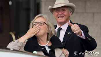 Green leadership candidate accuses Elizabeth May of 'consolidating power' in the party