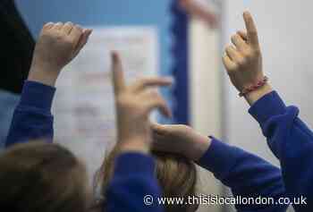 Young children can socially distance at school, health chief says