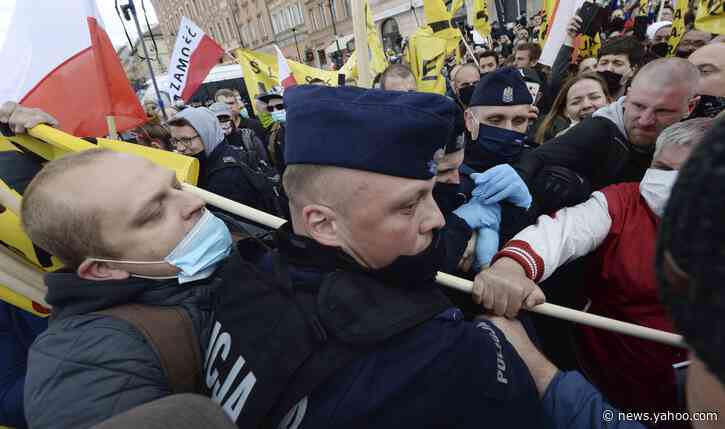 Arrests at anti-lockdown demonstrations in Warsaw, London