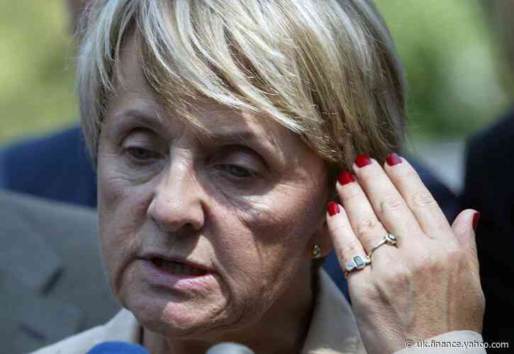 EU lawmakers voice support for equal capital treatment of euro bonds