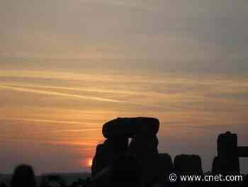 Summer solstice at Stongehenge goes live online this year     - CNET