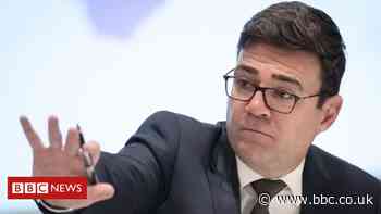 Coronavirus: Andy Burnham warns PM risks 'fracturing national unity'