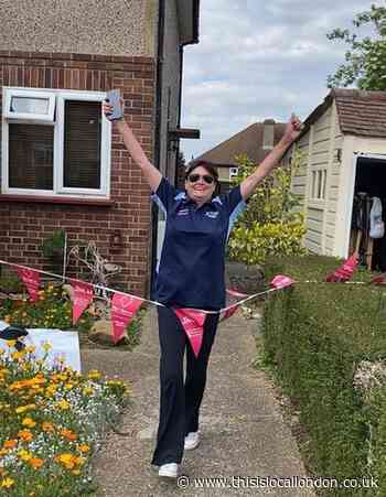 Transplant survivor completes marathon for St Helier Hospital