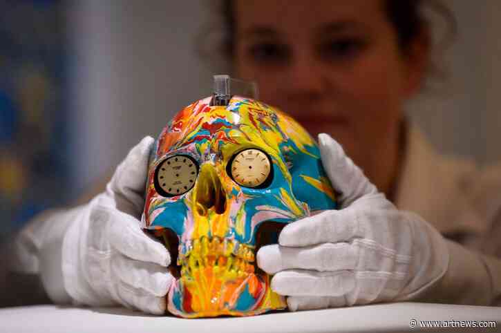 Damien Hirst Adapts, Plein-Air Painting Takes Off—and More: Morning Links from May 18, 2020