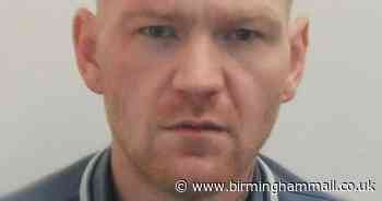 £1k reward as police hunt man with tribal tattoo who breached restraining order