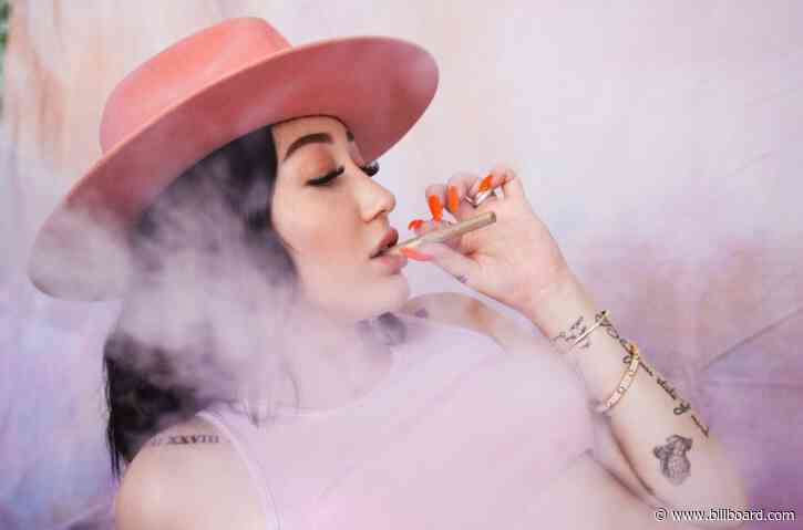 Noah Cyrus Contemplates the Universe in ‘The End of Everything’ Video: Watch