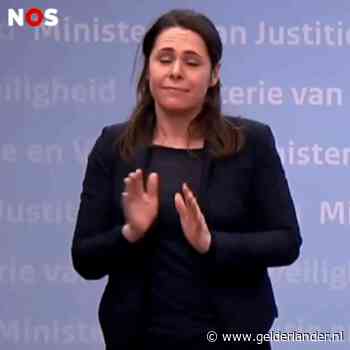 Gebarentolk Irma wordt 'gewisseld': kijkers in paniek