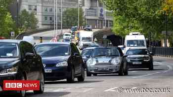 Climate change: Scientists fear car surge will see CO2 rebound