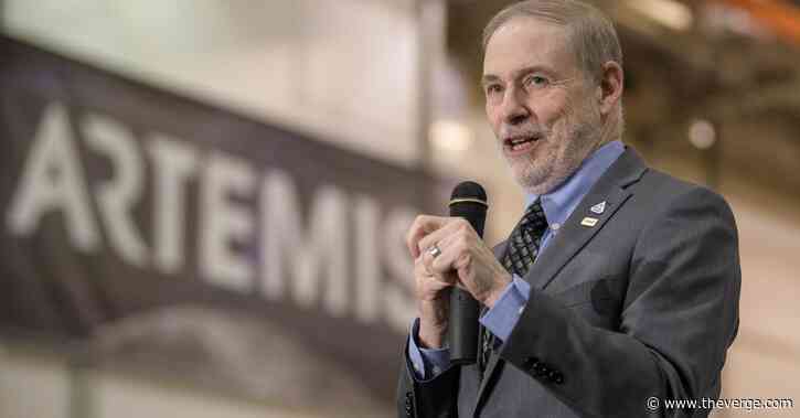 NASA’s head of human spaceflight resigns ahead of historic SpaceX launch