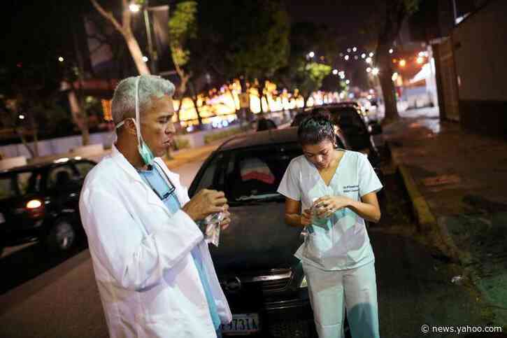 Venezuelans clamor for gasoline as U.S. weighs response to Iran fuel shipment