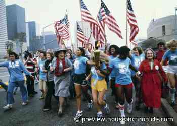 ‘Mrs. America’ spotlights 1977 women’s conference in Houston - Houston Chronicle