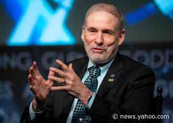 NASA spaceflight chief resigns days before launch