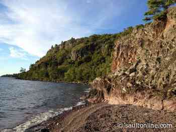 Police Respond To Missing Hikers In Gros Cap