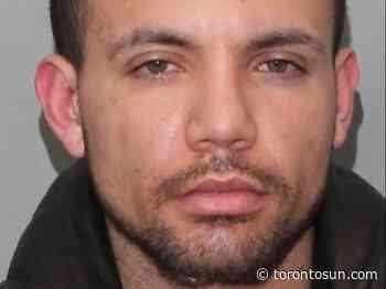 Break-and-enter suspect wanted on 54 charges: Toronto cops - Toronto Sun