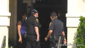 Suspect killed resident before stealing TV in west Houston shooting, witnesses say