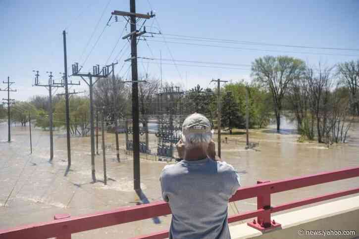 Two dams fail in US state of Michigan, thousands evacuated