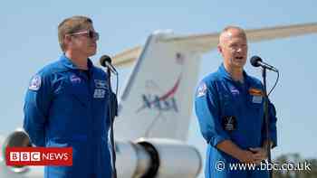 Astronauts arrive at Kennedy for historic launch