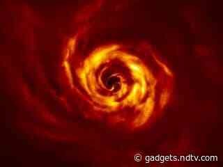 For First Time, Scientists Spot an Alien Planet as It Is Being Formed