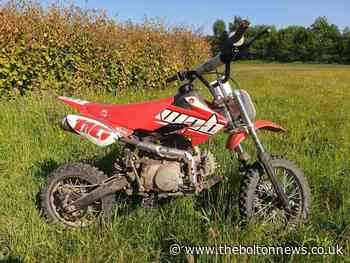 Police chase motorbikers across former Brackley golf course in Little Hulton