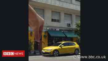 VW pulls Instagram ads after racism row