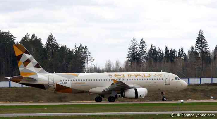 Abu Dhabi's Etihad considers future without A380, A350 jets - sources