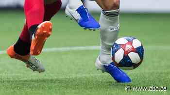 Poll shows Canadians want to get back to playing sports, but not comfortable yet