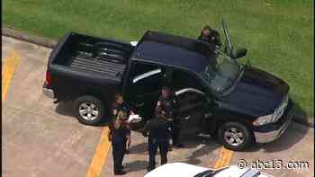 Man caught after high-speed chase in SW Houston - KTRK-TV