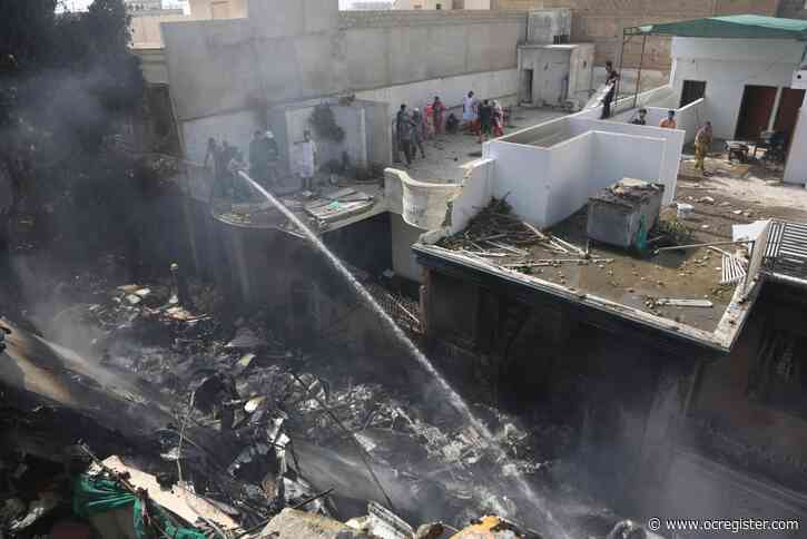 Mayor: Pakistan plane crashes near Karachi, all 107 killed