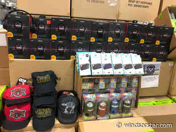 U.S. customs agents seized $400,000 worth of counterfeit items including Star Wars hats