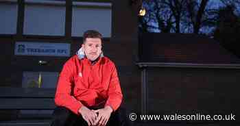 Rugby legends back small club's fundraising challenge