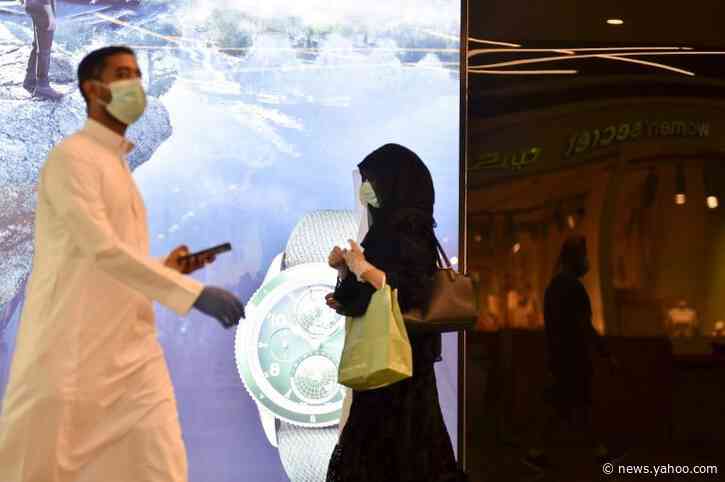 Saudi declares Eid al-Fitr to start on Sunday