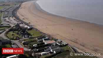 Coronavirus: Beachside resident 'disgusted' by defecating day-trippers