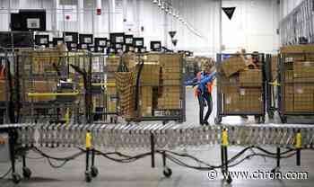 How teens can secure a safe summer job in the Houston area
