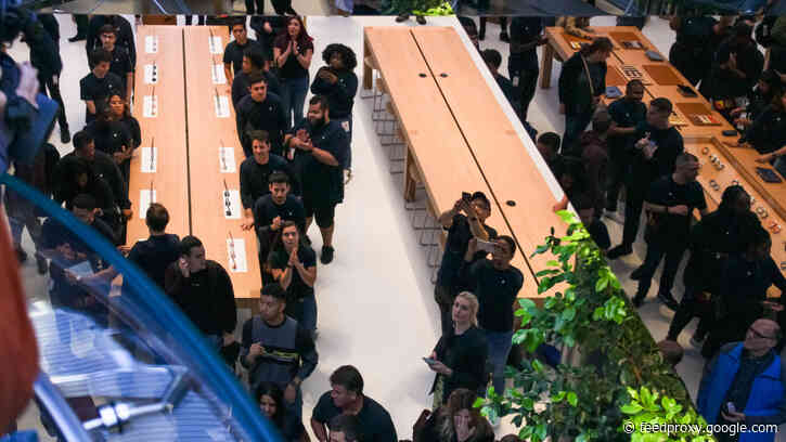 COVID-19: How do Apple Store procedures compare to other leading retailers?